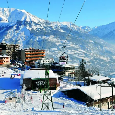 Vakantiepark Vtf L'ouka 3*